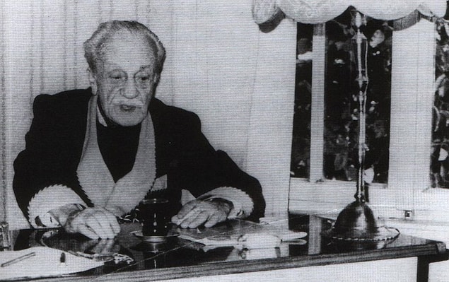 24. Necip Fazıl Kısakürek: "Demek böyle ölünürmüş..."