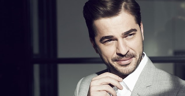 "Ciddi bir ilişkiden korktuğumu anladım." diyen Engin Altan Düzyatan.