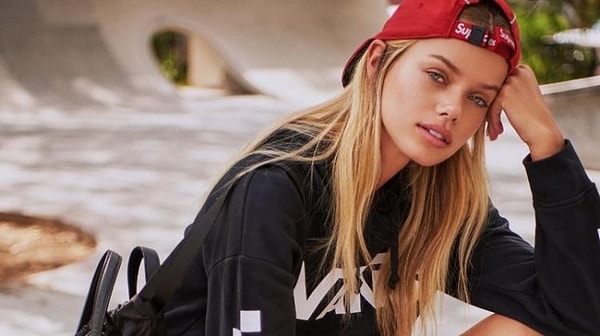 8. Фрида Аасен