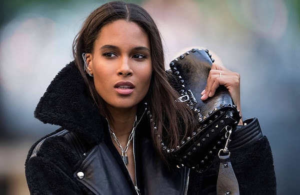 11. Синди Бруна