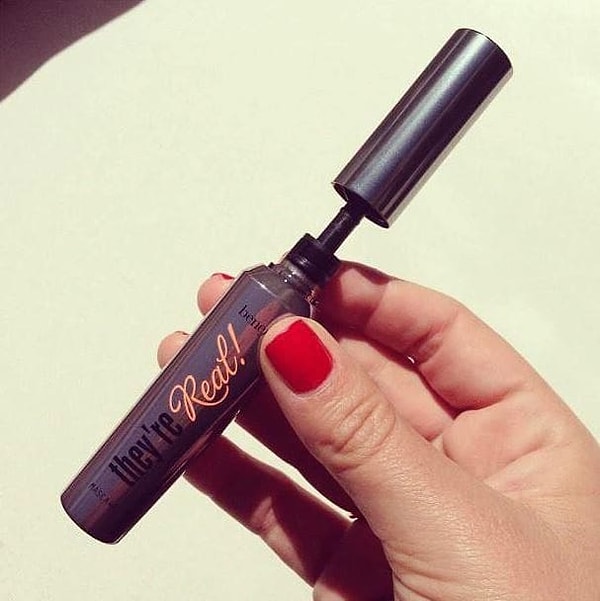 Миф 15: если двигать кисточкой туши вверх-вниз, то можно собрать больше продукта