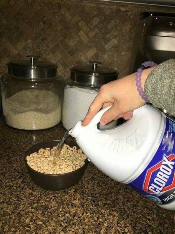 14. Хлеб и вода - ничего лишнего...