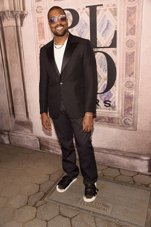 2. Канье Уэст выгнал журналистку с показа Ralph Lauren