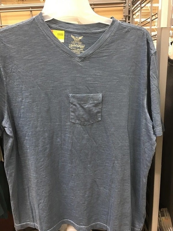 11. И что, скажите пожалуйста, мы должны туда положить? Карманные часы?