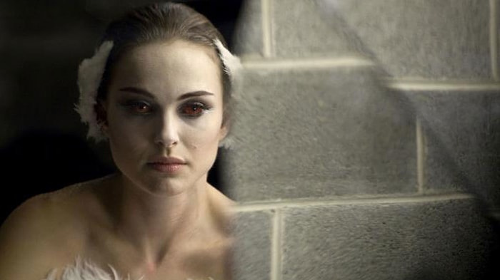 Kafaya Takmama Sanatının Kitabını Yazıp Milyonlar Satan Yazar Anlatıyor: Duygularımızı Nasıl Kontrol Ederiz?