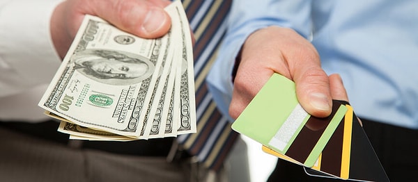 8. Немного финансовой терминологии. Разновидность нецелевого банковского кредита, который выдаётся на минимальный промежуток времени - это...?