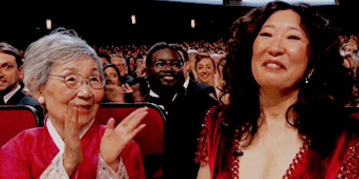 Было очень весело: Редкие кадры с премии Эмми-2018!