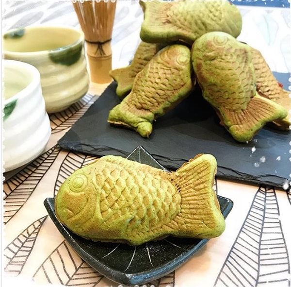 1. Тайяки - японское печенье в форме рыбки.