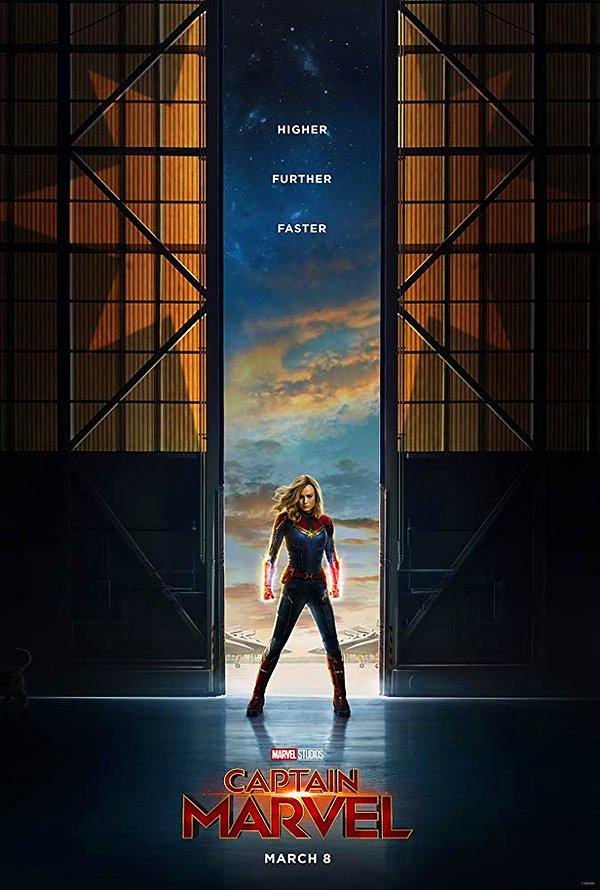 10. Captain Marvel'ın posteri: