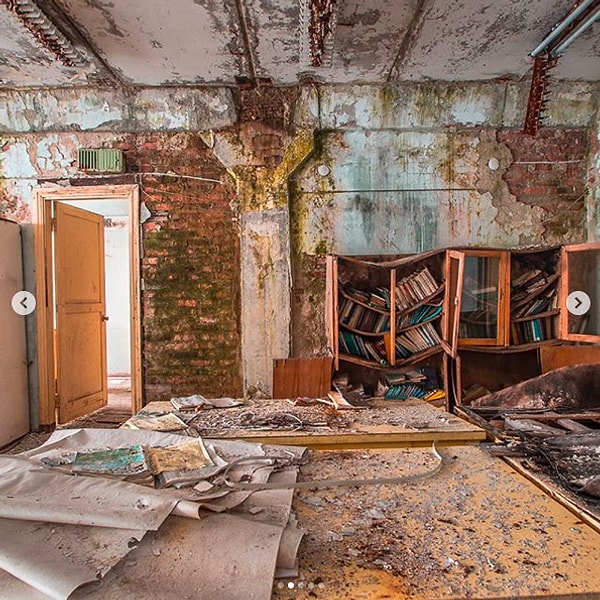 11. Заброшенная школа речного флота в городе Пермь