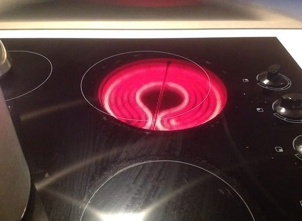 2. Как такое вообще могут допускать производители?