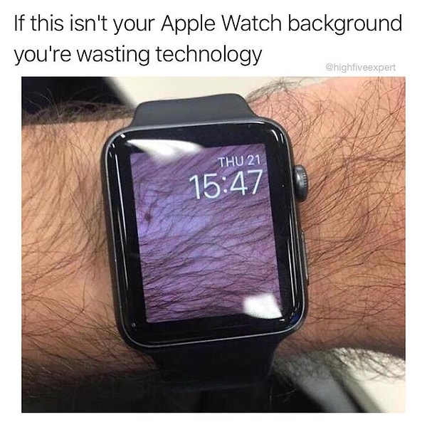 6. Часы, почти незаметные на руке: