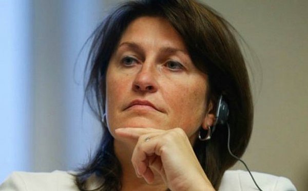 Belçika Ulaştırma Bakanı Jacqueline Galant
