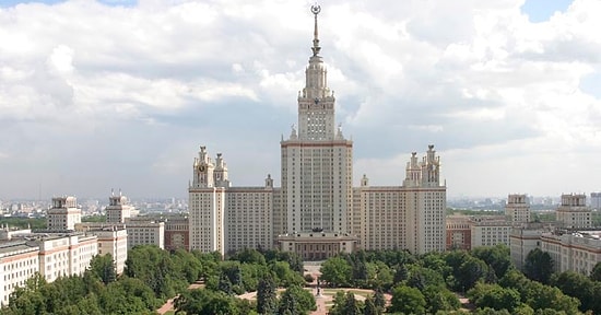 «Семь сестер» Сталина: интересные факты и городские легенды о культовых советских высотках