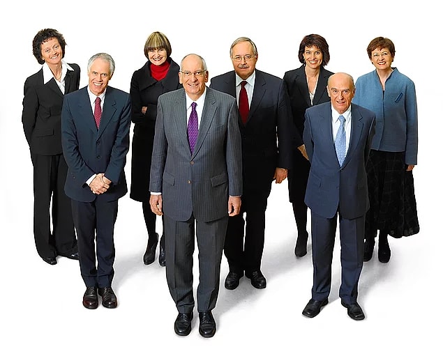 İsviçre'de devlet başkanı yok!