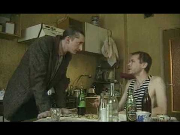 8. Что ответил герой Александра Баширова на вопрос капитана Казанцева :"Что у тебя с головой?"