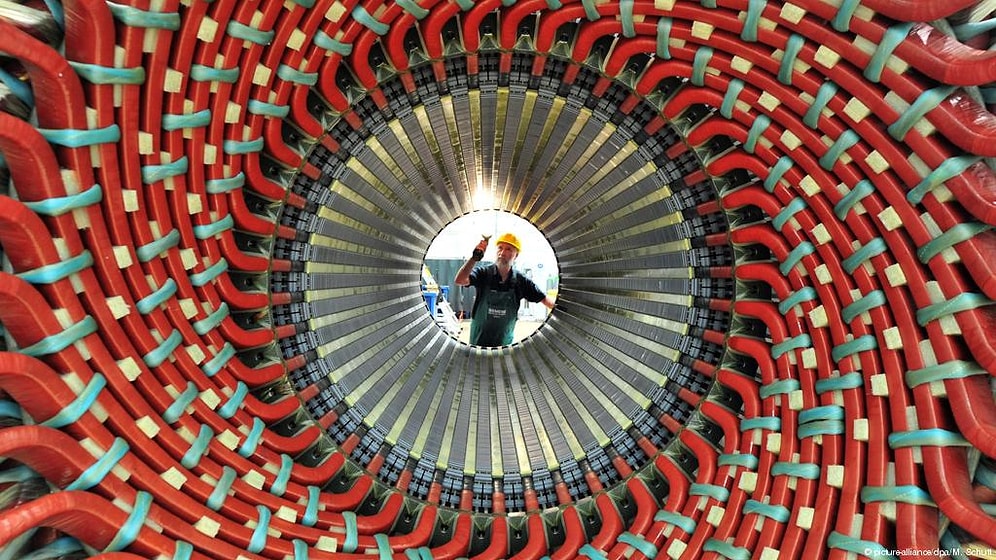 İlk Adım Siemens ve Şişecam'dan Gelmişti: Çalışanlarına Ara Zam ile Destek Olan Şirketlerin Sayısı Artıyor!