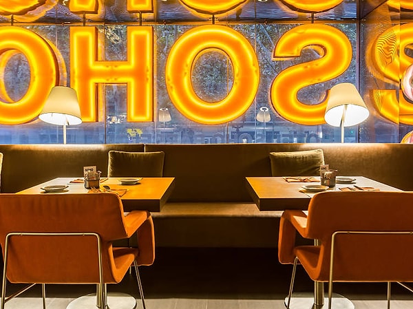 22 место занял район Sant Antoni в Барселоне (Испания)