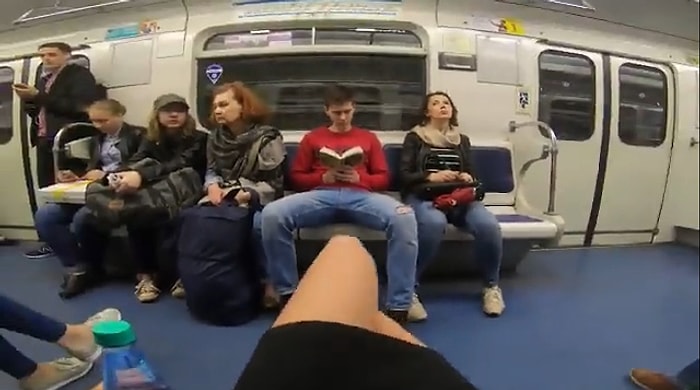 Toplu Taşımada Bacaklarını Ayırarak Oturan Erkeklere Çamaşır Suyu Dökerek Protesto Eden Kadın