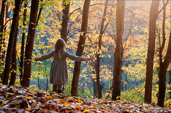 8. Согласно приметам, считалось, что 27 сентября – последний день бабьего лета.