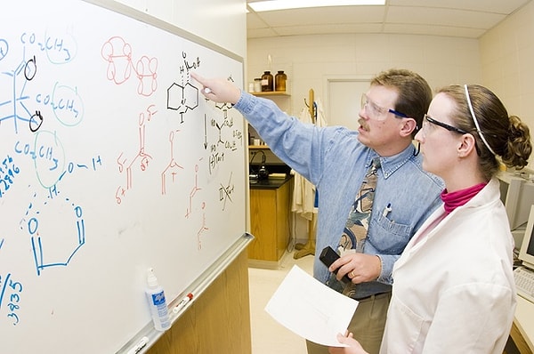 Вы должны быть научным сотрудником!