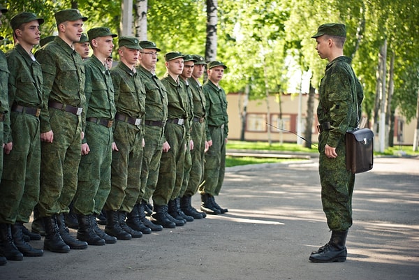 6. Куда можно отправиться, если нарушил армейский устав?