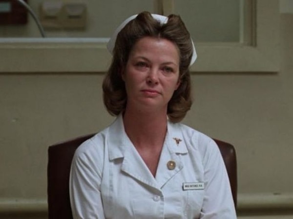 4. А эта дама была в...