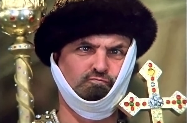 5. Если хотите знать, нам, царям, за … надо молоко бесплатно давать!