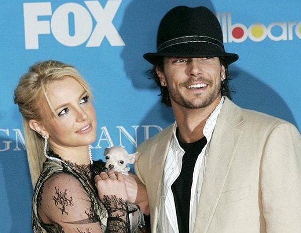 3. Бритни Спирс и Кевин Федерлайн