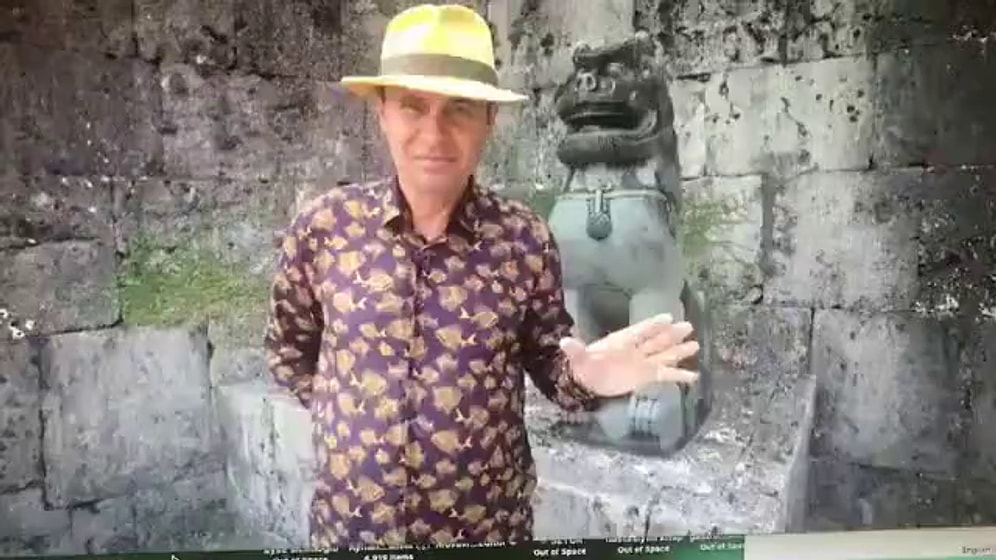 Ayhan Sicimoğlu'nun 'Yurtta Sulh, Cihanda Sulh' Sözüne Bağladığı Muhteşem Kısa Konuşması