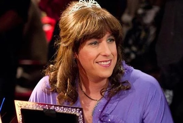 2. А кто сыграл девушек-близняшек в фильме "Такие разные близнецы"?