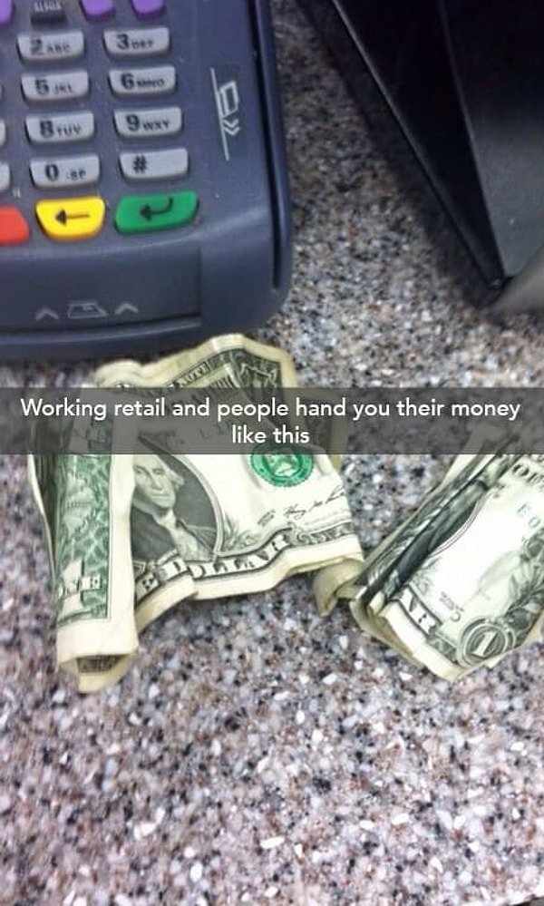 5. Крик души продавцов, которые терпеть не могут, когда деньги так мнут
