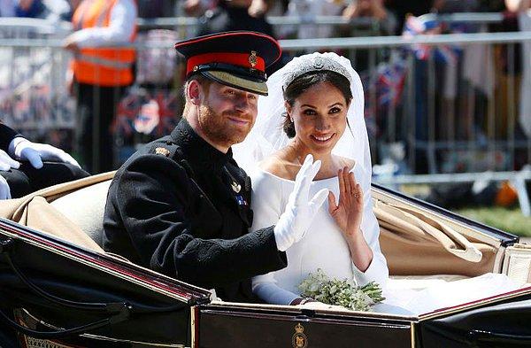 11. Daha sonra Prens Harry ve Meghan Markle da pahalı kraliyet düğünü geleneğini sürdürdü. Düğünleri için toplamda 45.8 milyon dolar harcandı.