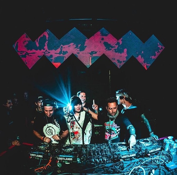 4. «Жить моментом»