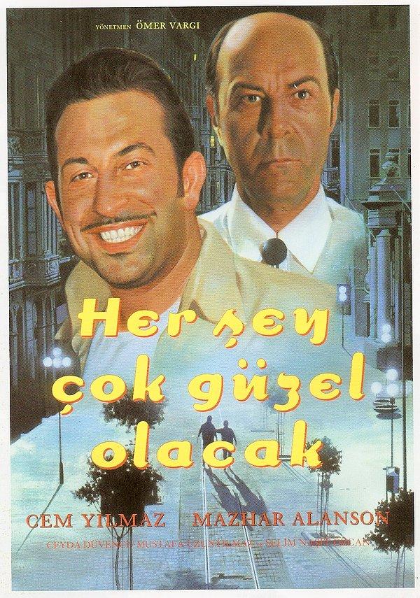 1. Türk sinemasının nevi şahsına münhasır filmlerinden biri olan ve izleyen herkese kendinden bir parça bulduran Her Şey Çok Güzel Olacak filmi çekileli tam 20 yıl oldu!