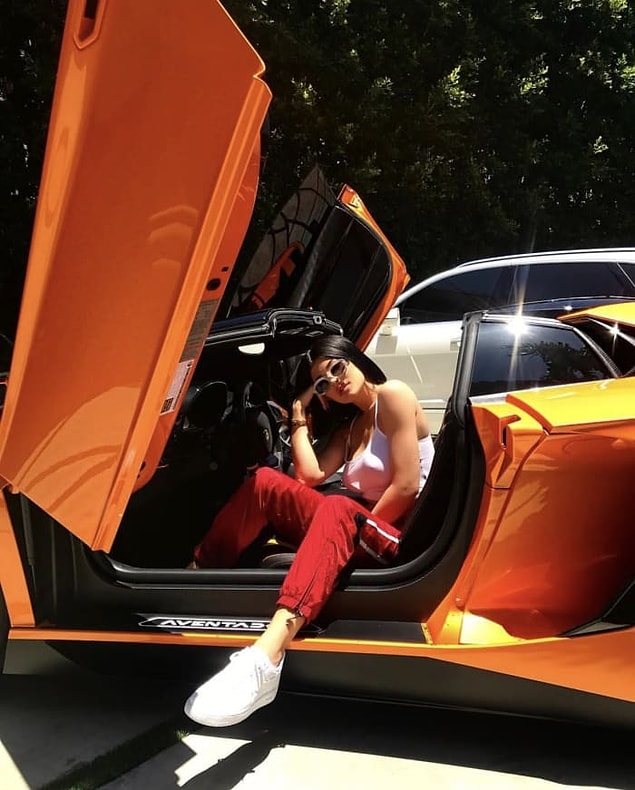 Why would anyone look bored to death in a Lamborghini??