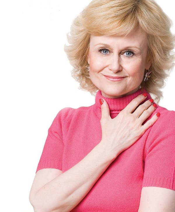 5. Российская писательница Дарья Донцова также участвует в благотворительных кампаниях против рака груди