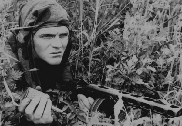 1. Сколько в СССР стоила подготовка разведчика-нелегала?