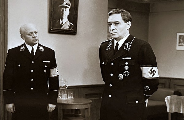 9. Какая учесть ждала разведчика предателя?