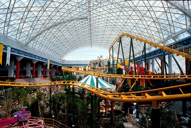 2. İlk Lunaparkı: Tatilya