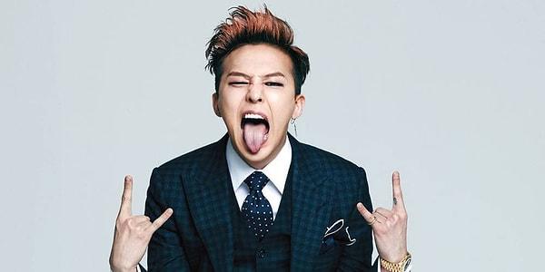 8. G-Dragon, dünya çapında en ünlü K-pop sanatçısı. Instagram'da 16 milyon takipçisi olan G-Dragon, başarılı bir şarkıcı ve dansçı olmasının yanı sıra çılgın tarzıyla da tam bir moda ikonu.