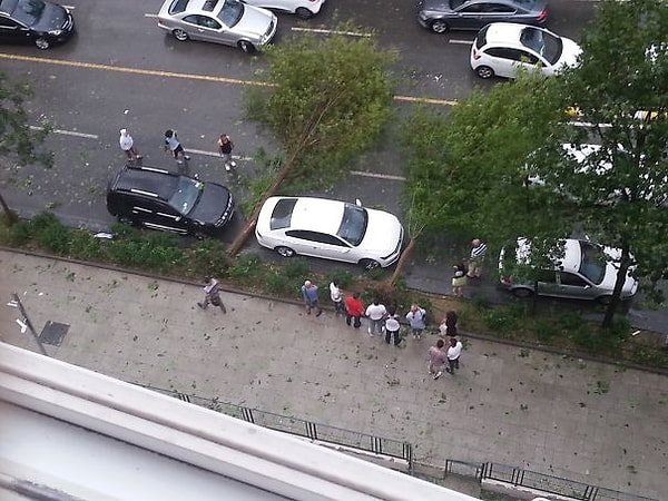 12. После шторма. Хозяева машин просто счастливчики!