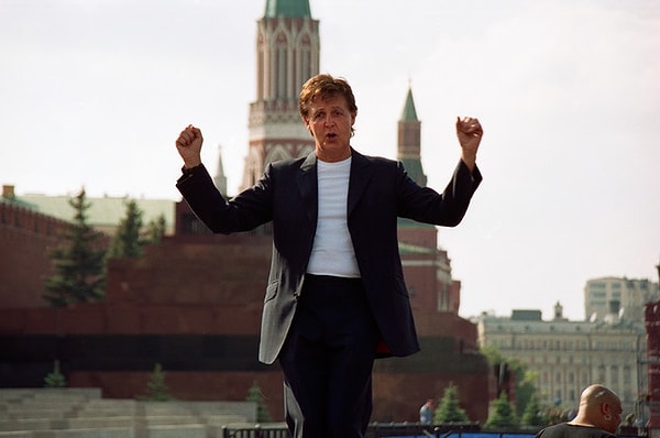 11. Как называлась пластинка Пола Маккартни, записанная специально для советских людей?