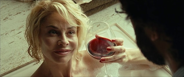 3. The Body / El Cuerpo (2012)
