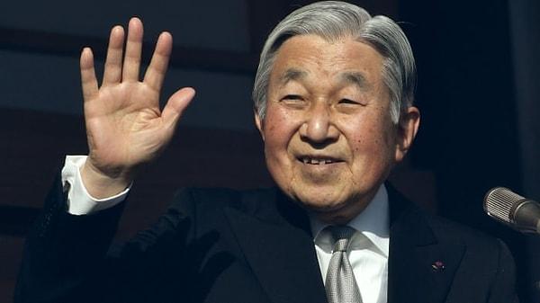 11. Japonya İmparatoru Akihito, 2019 Nisan ayında tahtını varisine teslim edecek. 200 yıl içinde tahtını devreden ilk gönüllü olacak.