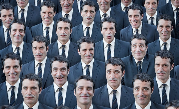 9. Вы судите людей по их...