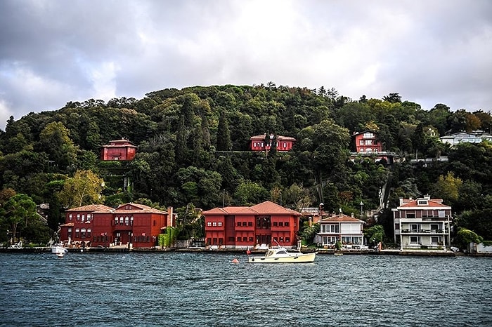 Sahibinden Yabancıya Satılık! TL'deki Değer Kaybı Nedeniyle Boğaz'daki Yalıların Taliplileri Katar'dan