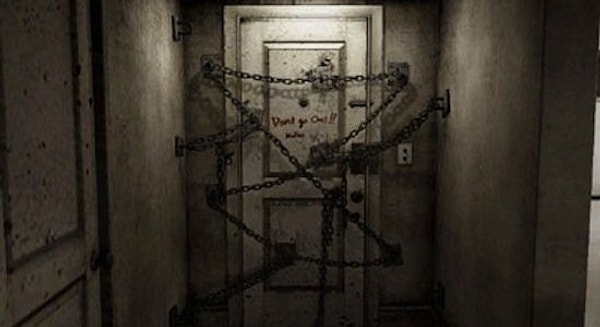 6. Дверь с цепями