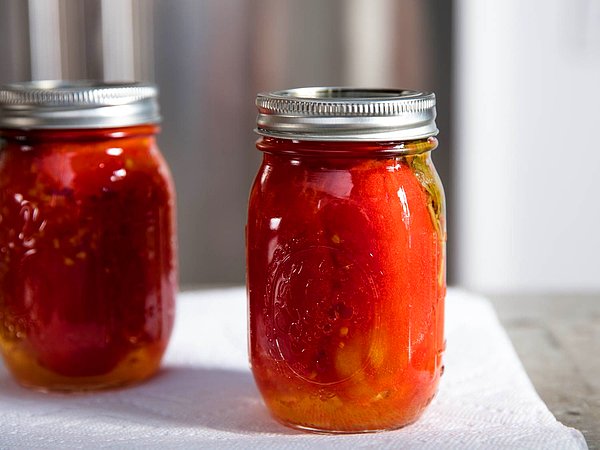 Vücudumuzun likopeni en rahat absorbe edebildiği form domates salçası!