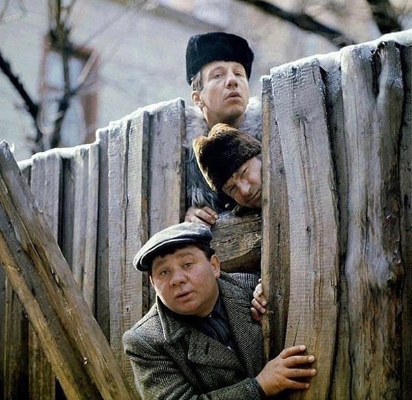 7. А кто снял фильм «Джентльмены удачи» вы-то знаете?